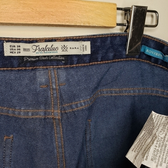 Zara Premium Blue Wash Boyfriend Jeans Size 6 - Picture 8 of 9